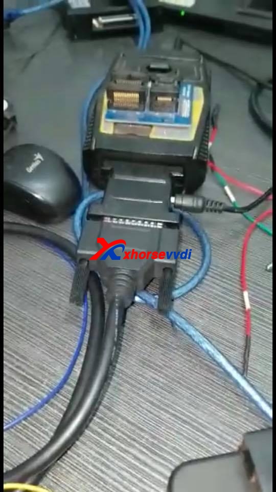 vvdi-mb-tool-with-power-adapter-do-benz-w2105 