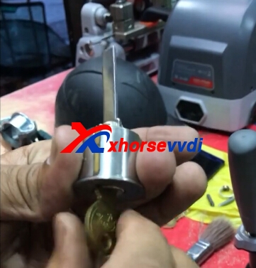 how-to-use-condor-dolphin-xp-007-cut-dimple-key6 