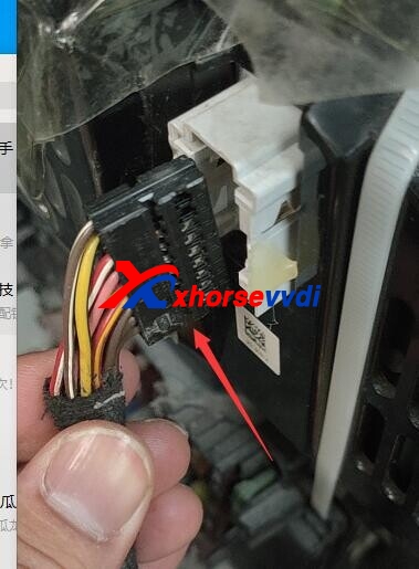 how-to-solve-eis-elv-test-line-cable-not-fit-dashboard-connector-3 