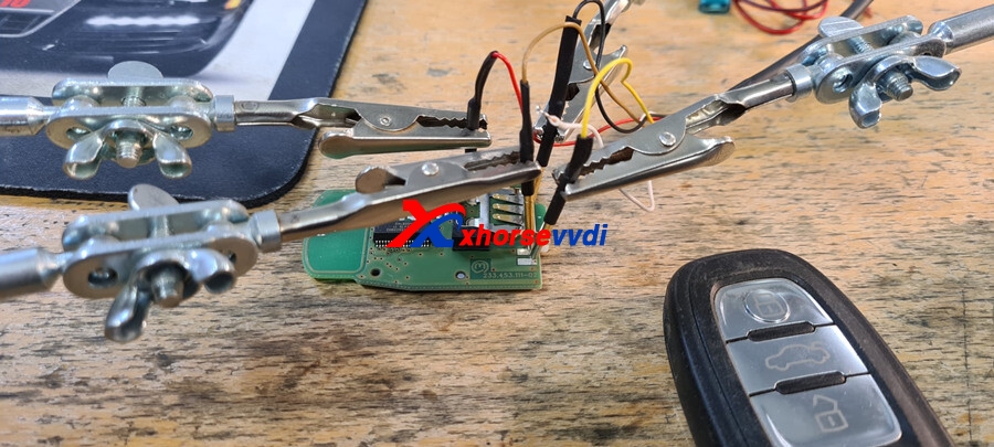 VVDI-Key-Tool-Plus-Renew-Audi-8T0959754D-868MHZ-Key-OK-3 