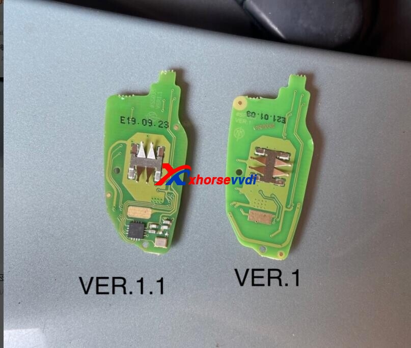 how-to-distinguish-Xhorse-VVDI-smart-Remote-old-type-and-new-type-8 