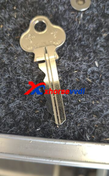 fixed-xhorse-condor-mini-plus-ii-cut-household-key-notch-3 
