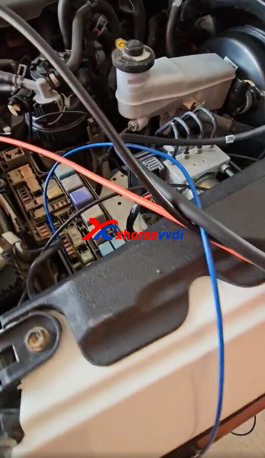 2021-toyota-hilux-akl-programming-by-xhorse-8a-box-cable-ok-1 
