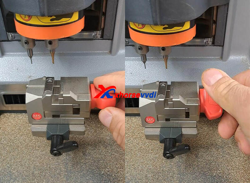 how-to-fix-xhorse-m5-clamp-center-part-stuck-on-right-position-3 