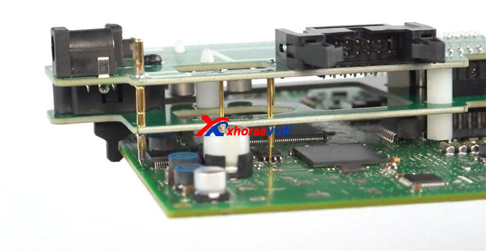 install-and-uninstall-xhorse-bmw-bdc2-adapter-5 