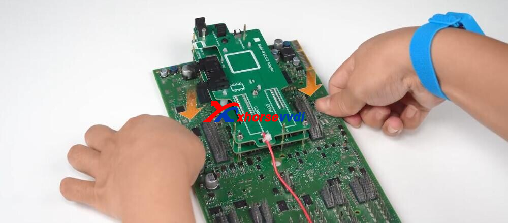 install-and-uninstall-xhorse-bmw-bdc2-adapter-7 
