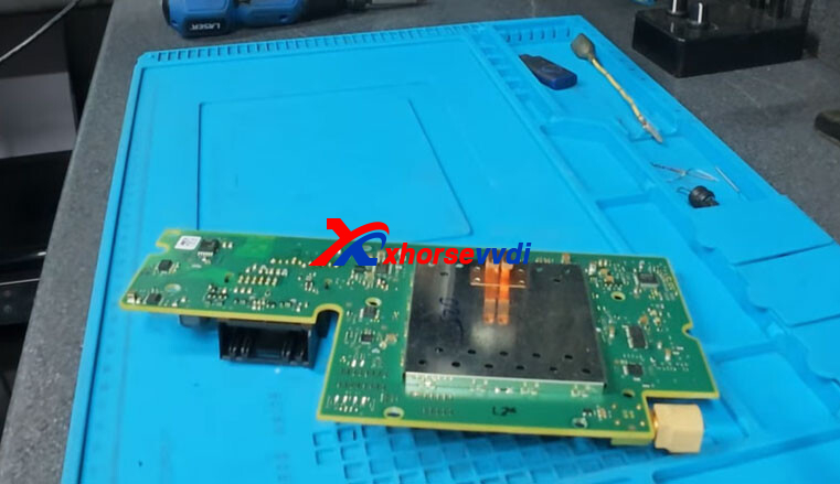 vvdi-prog-read-bmw-x5-x6-f15-f16-6wa-6wb-cluster-eeprom-flash-1 