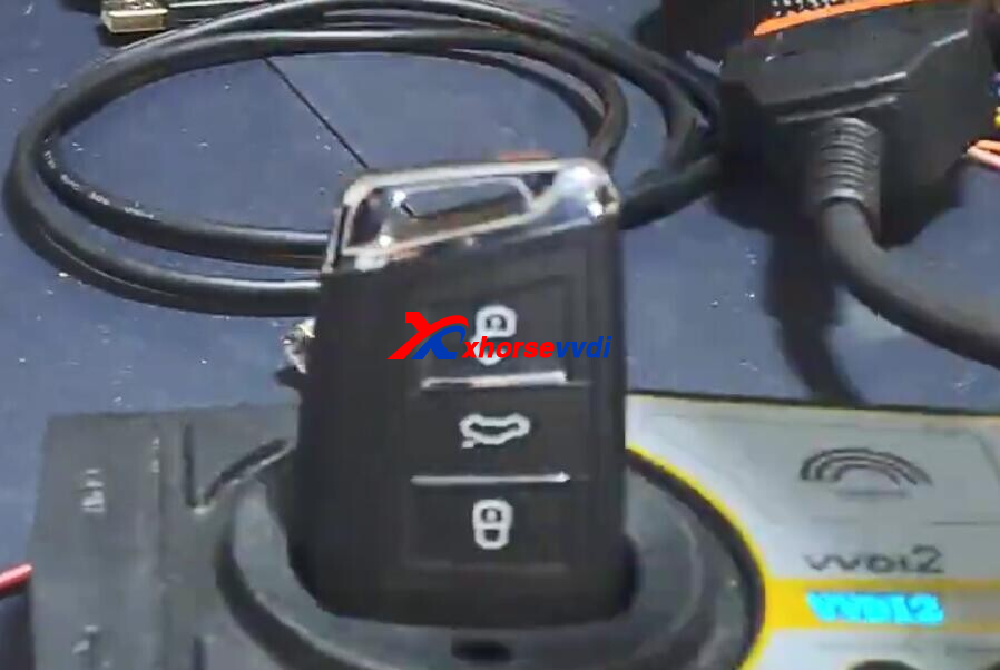 How-to-use-Xhorse-VVDI2MLB-ToolMQB48-Adapter-Add-2014-Golf-VII-Key-13  How-to-use-Xhorse-VVDI2MLB-ToolMQB48-Adapter-Add-2014-Golf-VII-Key-13