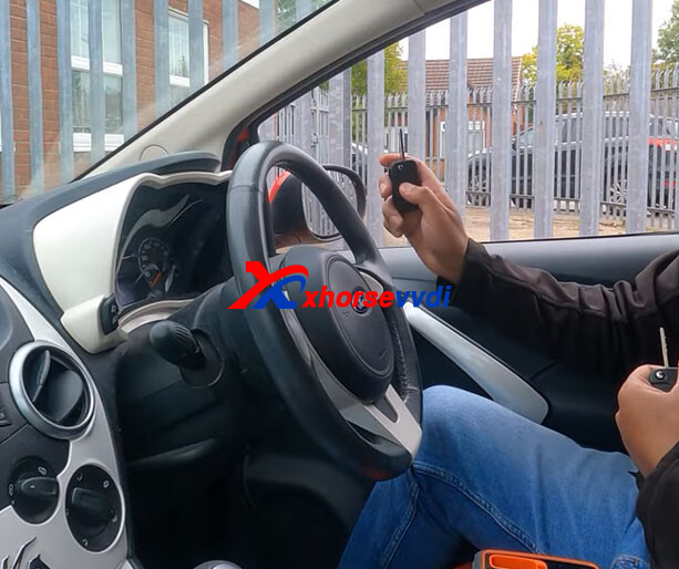 xhorse-key-tool-midi-review-added-ford-ka-2014-spare-remote-key-ok-via-obd-7 