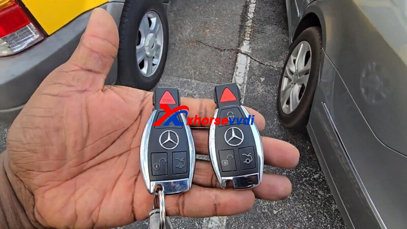 xhorse-key-tool-plus-program-2010-mercedes-e350-smart-key-ok-1 