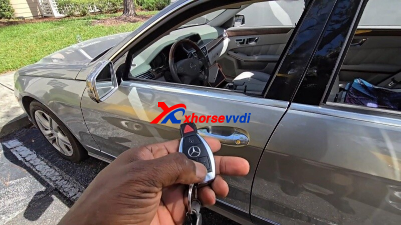 xhorse-key-tool-plus-program-2010-mercedes-e350-smart-key-ok-6 