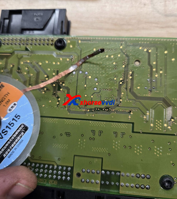 fast-easy-bmw-mini-frm3-repair-with-xhorse-multi-prog-2 fast-easy-bmw-mini-frm3-repair-with-xhorse-multi-prog-2