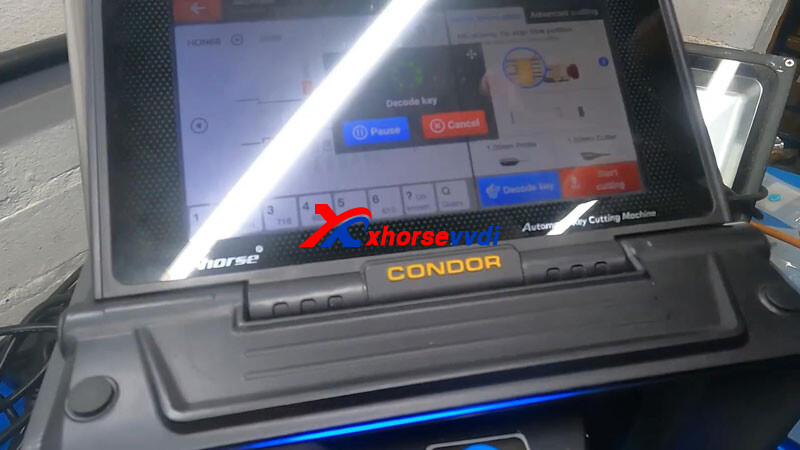 xhorse-condor-ii-review-how-to-cut-a-perfect-honda-hon66-key-4 