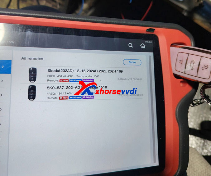 Clone-VW-Polo-2012-JC-95320-with-Xhorse-key-tool-plus-4 