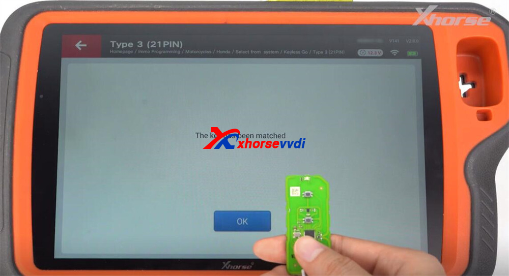 how-to-use-xhorse-motorcycle-adapter-for-honda-22 