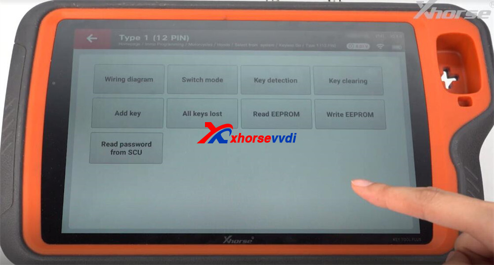 how-to-use-xhorse-motorcycle-adapter-for-honda-4 