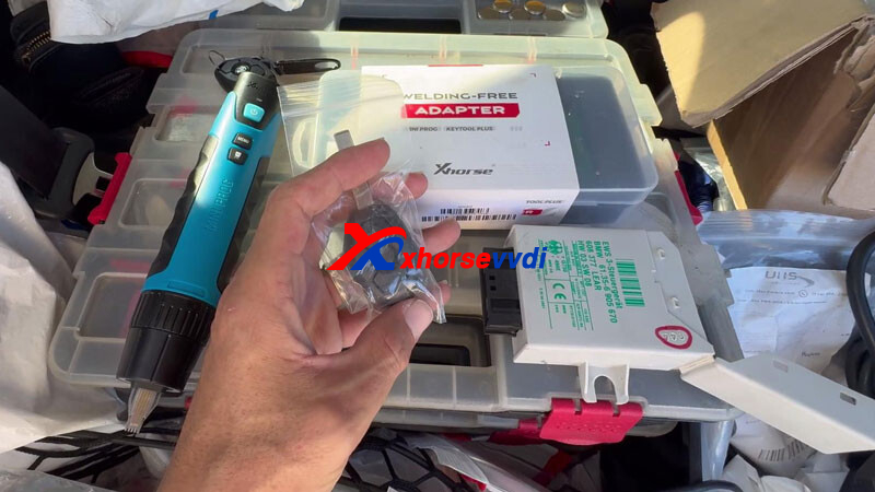 vvdi-mini-prog-xdnp50-solder-free-bmw-ews3-key-programming-guide-1 