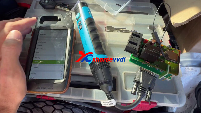 vvdi-mini-prog-xdnp50-solder-free-bmw-ews3-key-programming-guide-4 