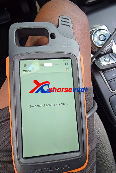 xhorse-key-tool-max-pro-2022-ford-escape-akl-9 