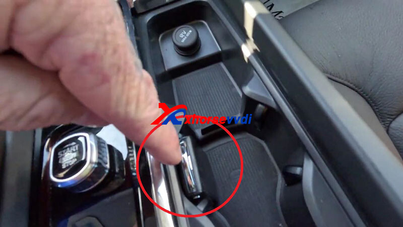 how-to-program-2025-volvo-v60-akl-with-xhorse-vvdi-key-tool-plus-6 how-to-program-2025-volvo-v60-akl-with-xhorse-vvdi-key-tool-plus-6