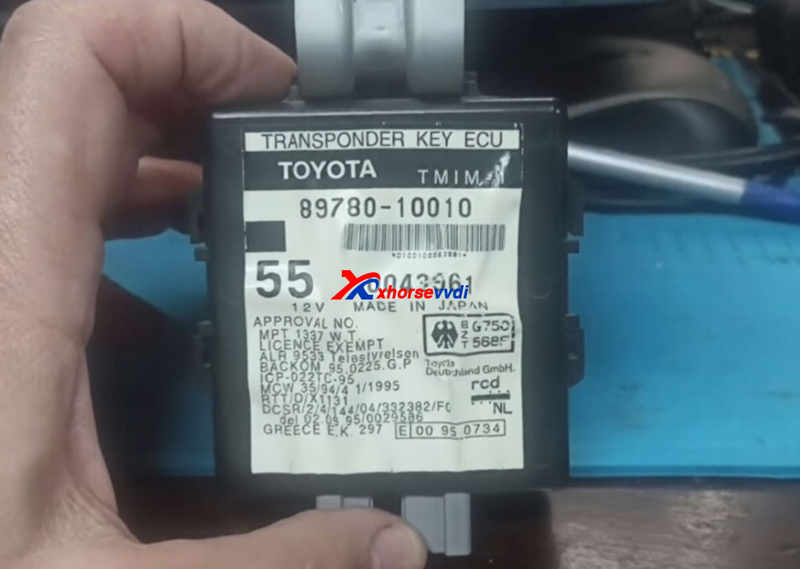 possible-xhorse-super-chip-xt27-xt15-support-toyota-24c04-id33-key-via-dump-1 