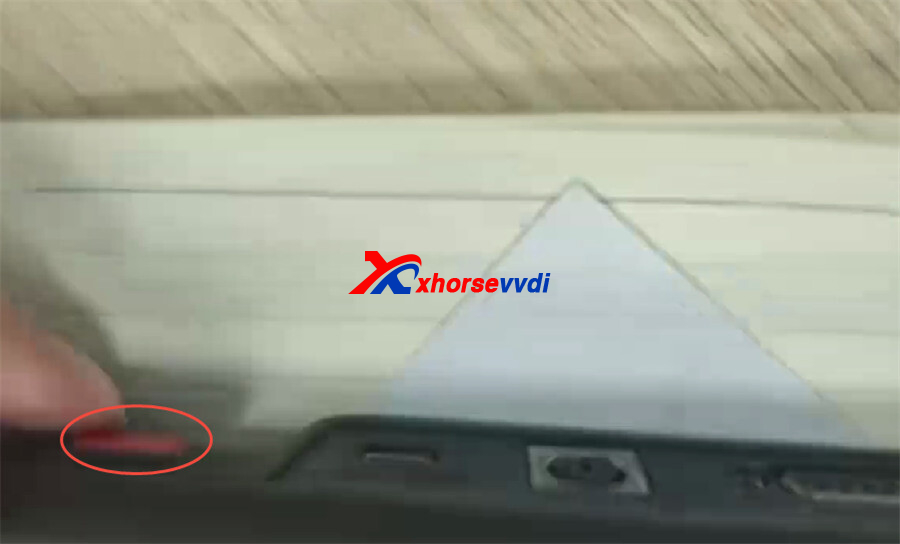 xhorse-key-tool-plus-screen-stuck-solution-3 