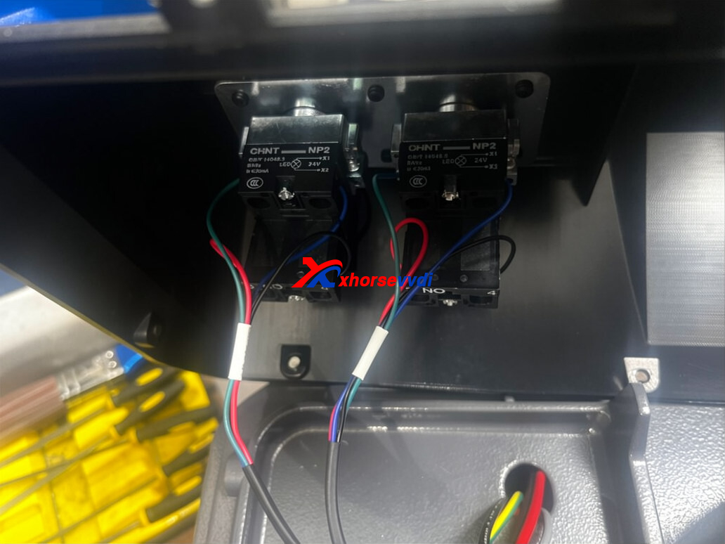 how-to-solve-xhorse-condor-xc-003-motor-keeps-spinning-not-stop-problem-1 