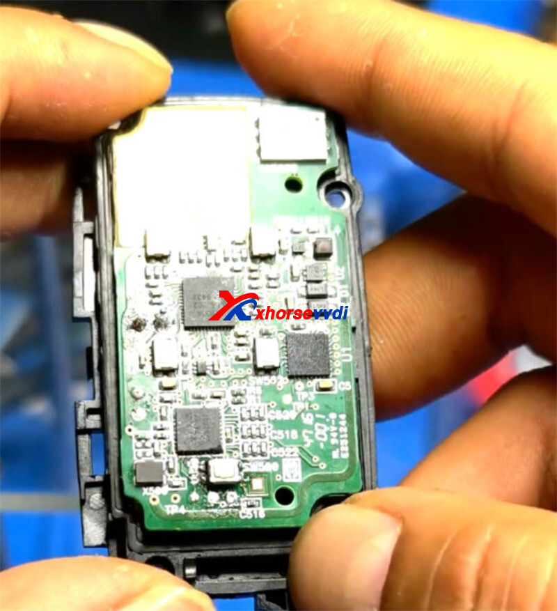 xhorse-key-tool-plus-2018-jlr-smart-key-copy-4 