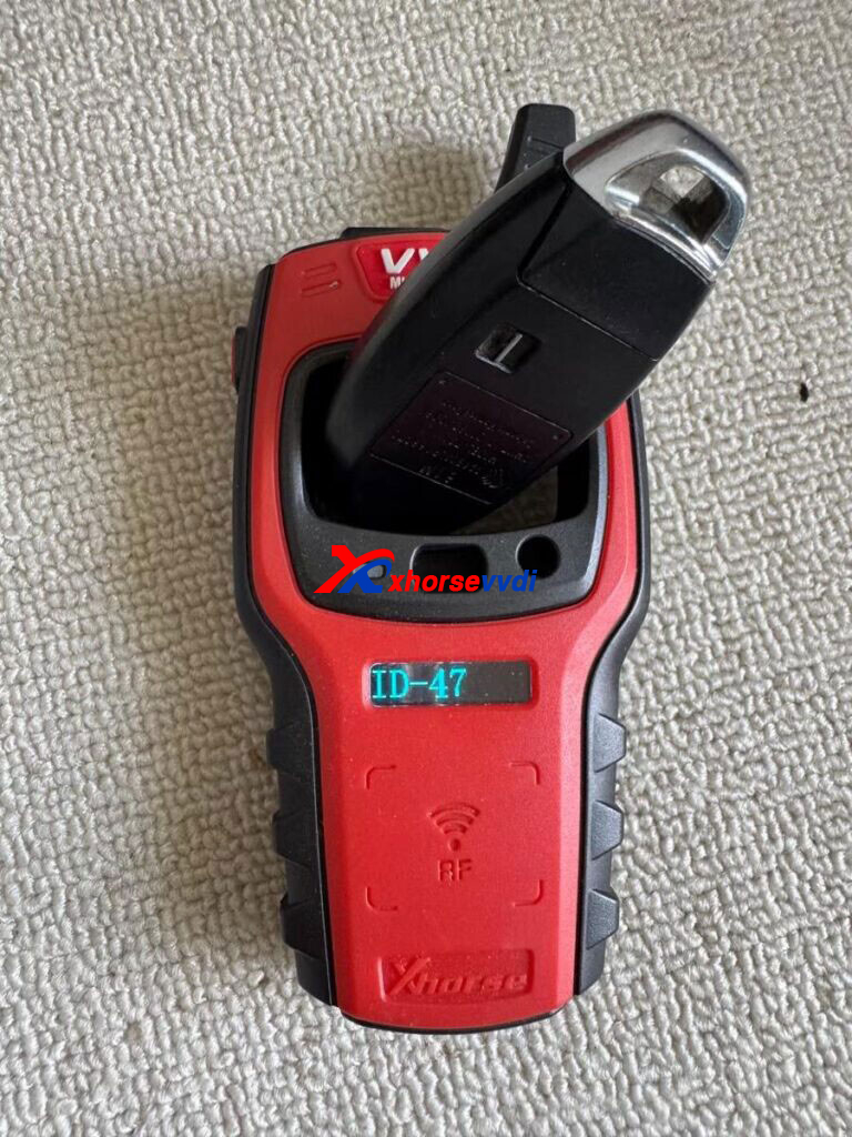 xhorse-key-tool-plus-program-suzuki-s-cross-2017-key-without-pin-1 