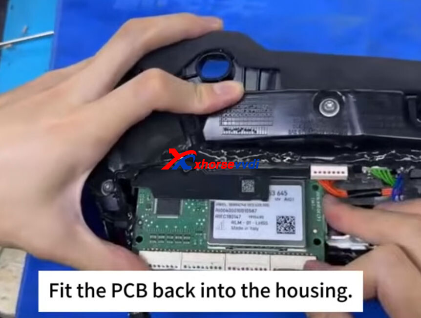 how-to-repair-bmw-g12-tail-light-data-with-xhorse-multi-prog-13 
