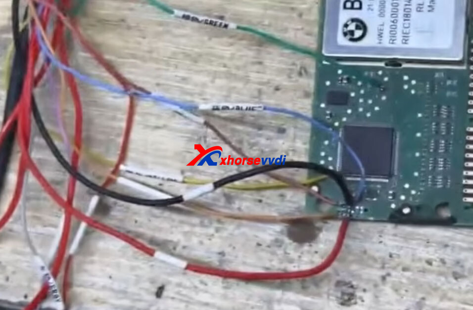 how-to-repair-bmw-g12-tail-light-data-with-xhorse-multi-prog-5 