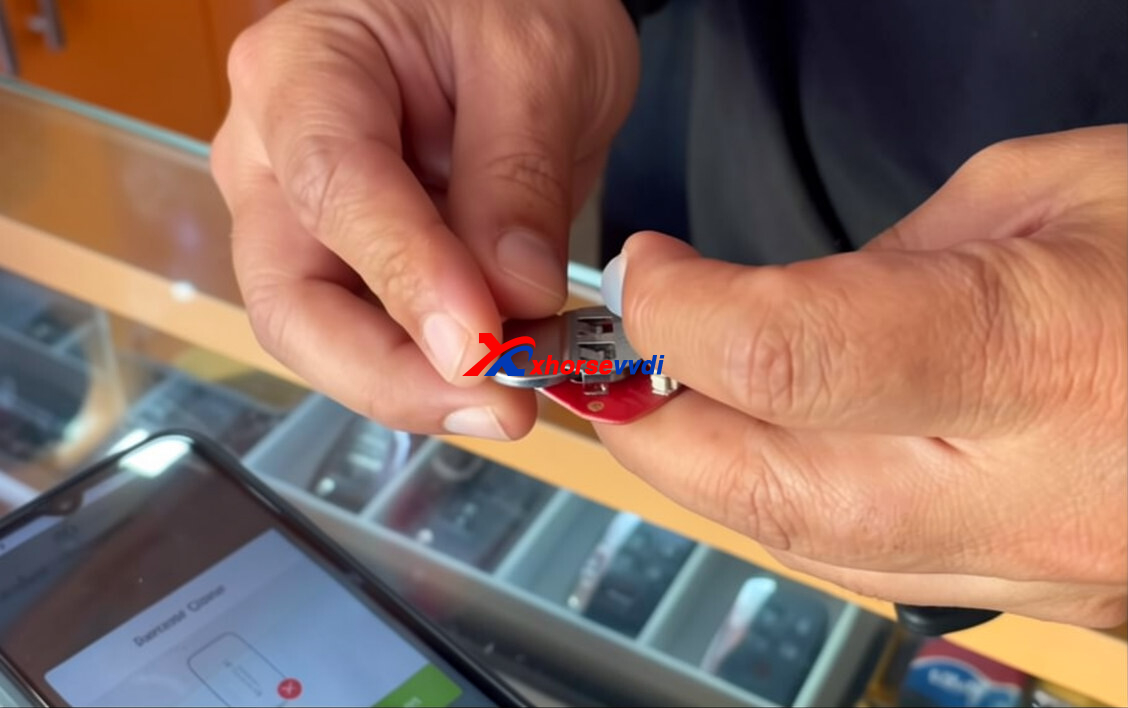 how-to-solve-xhorse-gen2-toyota-remote-red-pcb-write-error-problem-6 