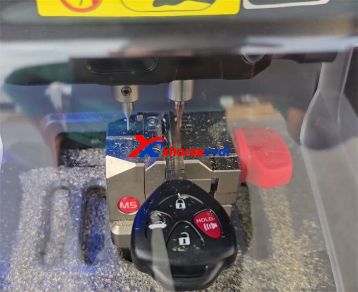 key-tool-max-pro-program-2009-camry-akl-4 
