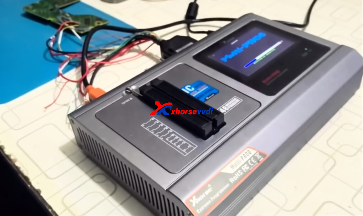 xhorse-multi-prog-repair-audi-steering-angle-sensor-d70f4000-tutorial-6 