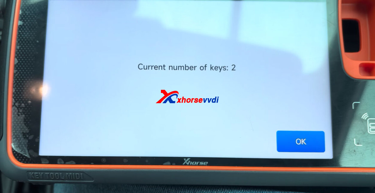 how-to-program-2020-ford-fiesta-smart-key-with-xhorse-key-tool-midi-8 